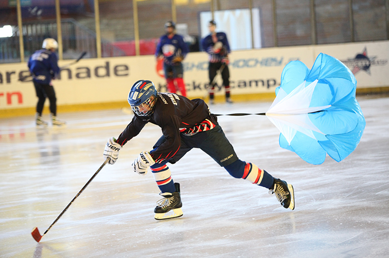 training hockey